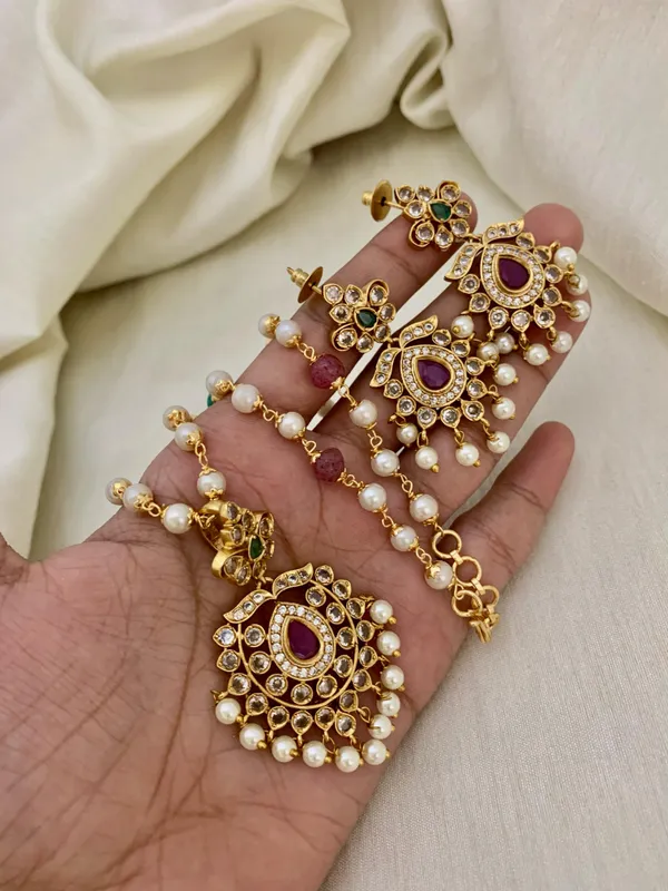 CREMA_GEMS_&_PEARL_PENDENT_SET