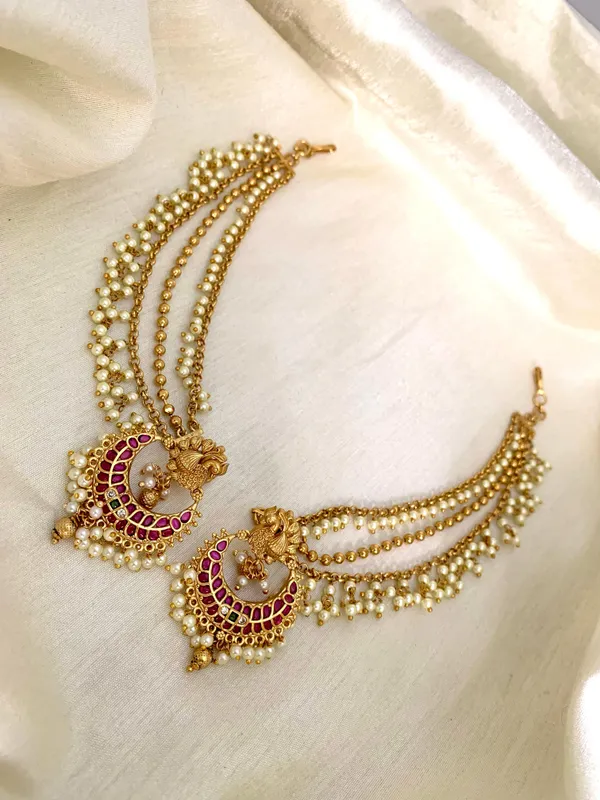MAYRA_EARRINGS_WITH_DETACHABLE_MATTAL_CHAIN
