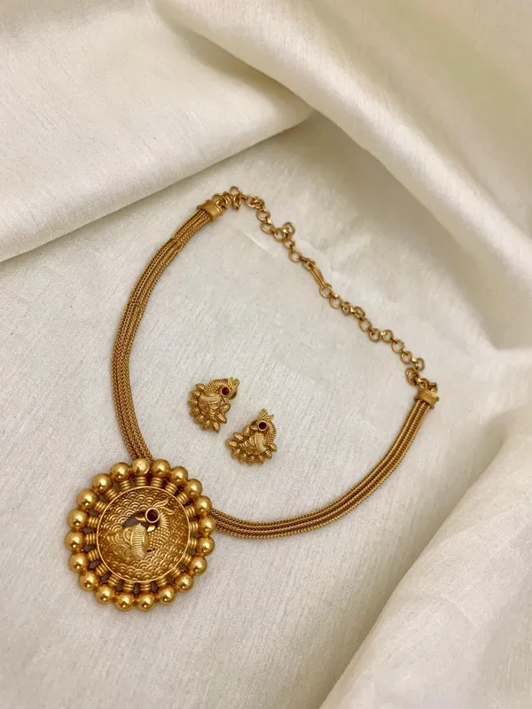 PRAKRUTI_GOLD_NECKLACE_SET
