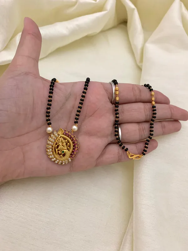 PEACOCK_SINGLE_STRAND_MANGALSUTRA
