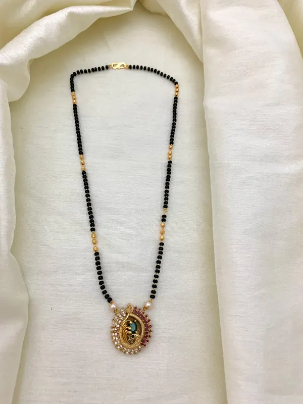 PEACOCK_SINGLE_STRAND_MANGALSUTRA