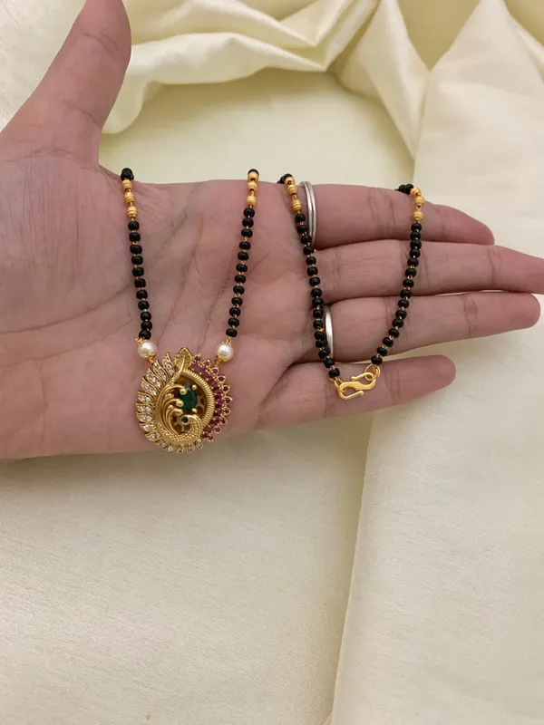 PEACOCK_SINGLE_STRAND_MANGALSUTRA