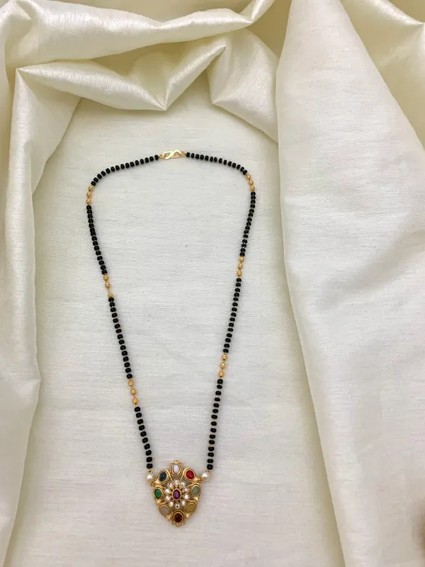 NAVRATNA_AD__SINGLE_STRAND_MANGALSUTRA