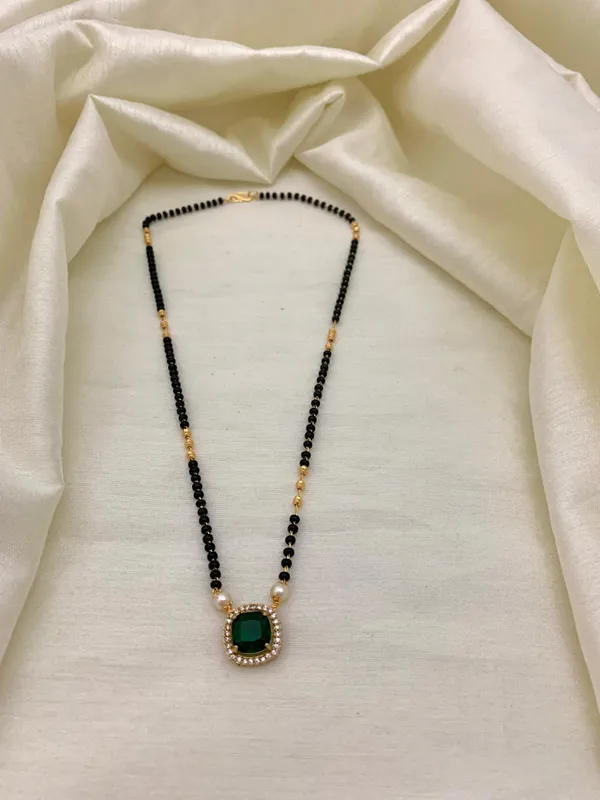 EMERALD_AD__SINGLE_STRAND_MANGALSUTRA