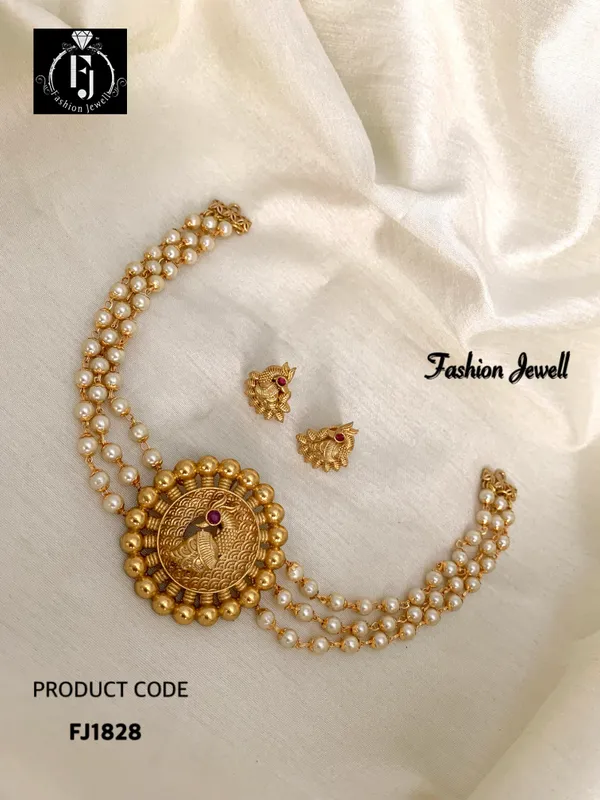 PRAKRUTI_GOLD_PEARL_CHOKER_SET