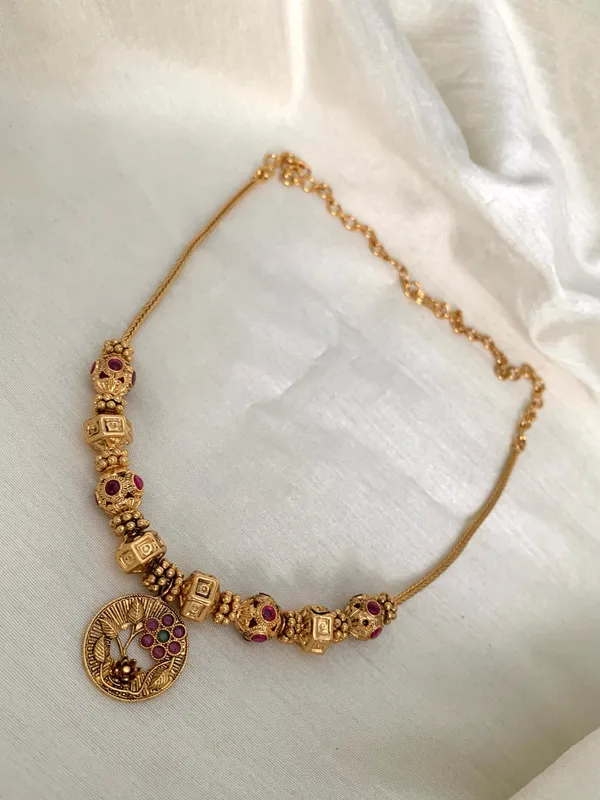 NAKSHI_STYLE_MOPE_NECKLACE
