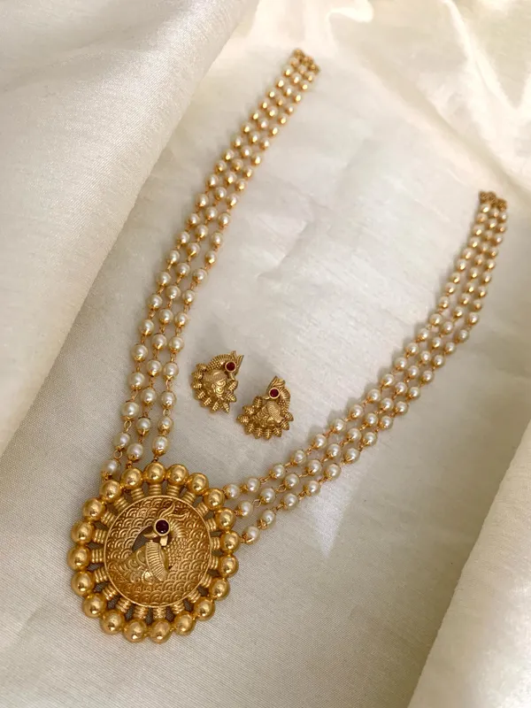 PRAKRUTI_GOLD_LONG_HARAM_SET