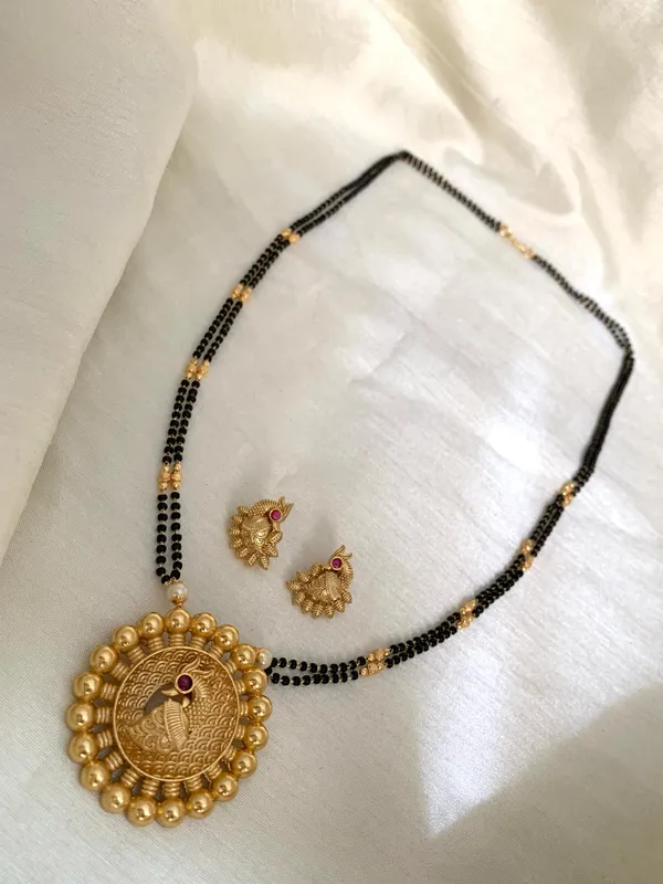 PRAKRUTI_GOLD_LONG_MANGALSUTRA_SET