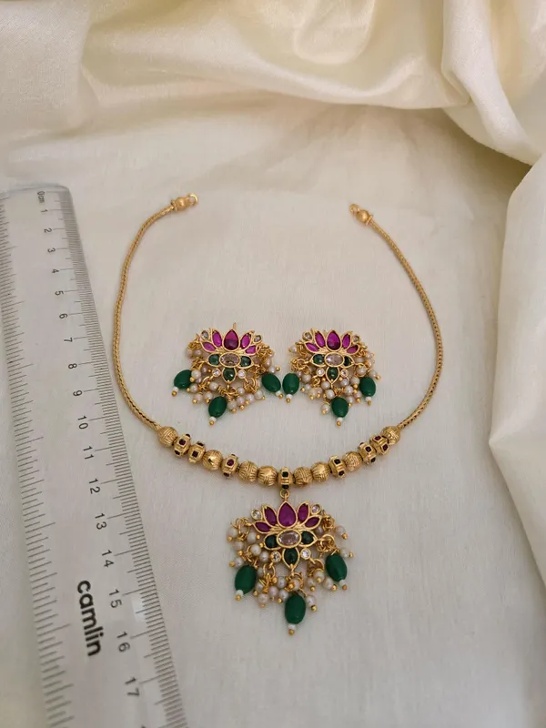 FLORAL_TAHI_ANTIQUE_NECKLACE_SET