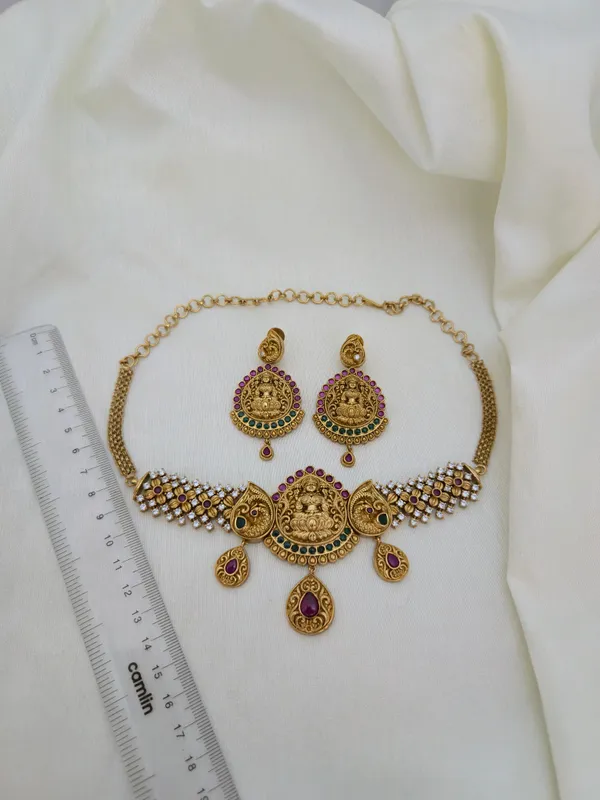 VIDYA_NAKSHI__ANTIQUE_CHOKER_SET