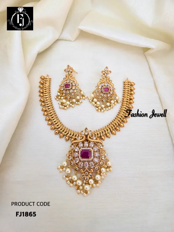Arpita_Antique_Matte_Finish_Short_Necklace_Set