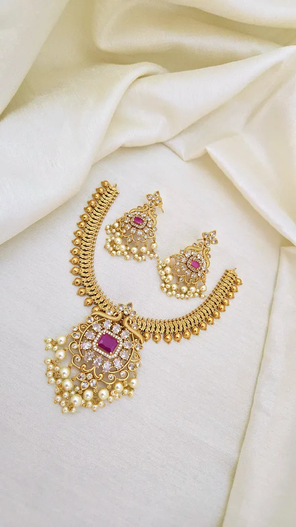 Arpita_Antique_Matte_Finish_Short_Necklace_Set