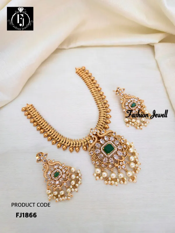Arpita_Antique_Matte_Finish_Short_Necklace_Set