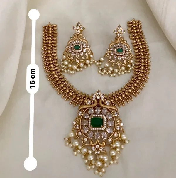 Arohi_Antique_Matte_Finish_Short_Necklace_Set