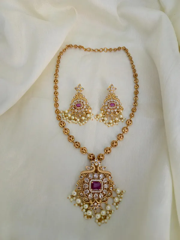Ayra_Antique__Matte_Finish_Lotus_Chain