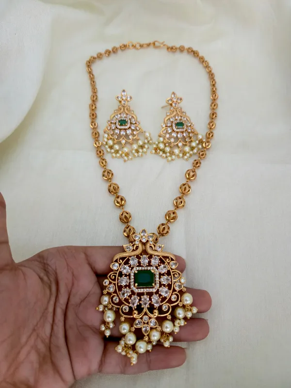 Ayra_Antique__Matte_Finish_Lotus_Chain