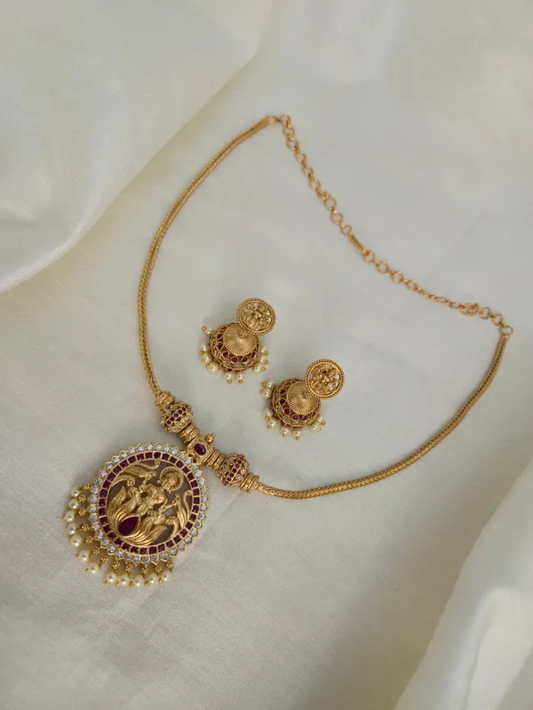 SANVI_ANTIQUE_NECKLACE_SET