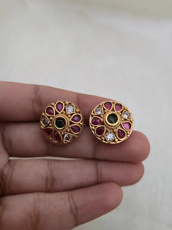 AARVI_3_LAYERD_MATT_FINISH_NECKLACE_SET
