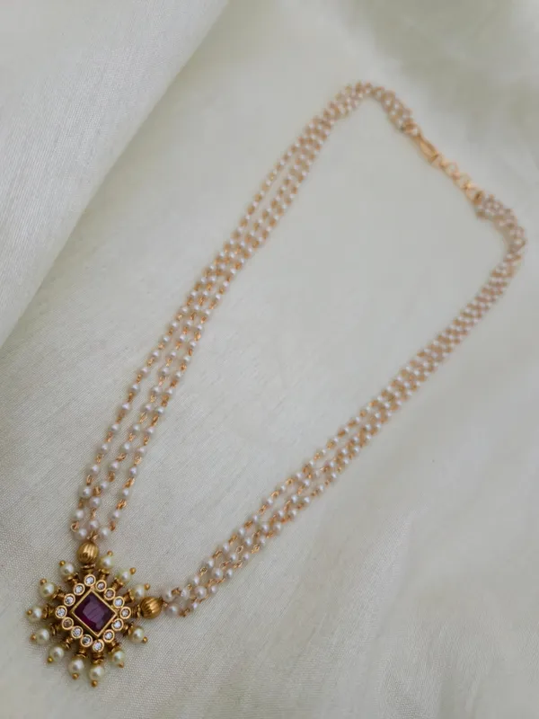 JUHI_3_LAYERED_MATT_FINISH_H_NECKLACE