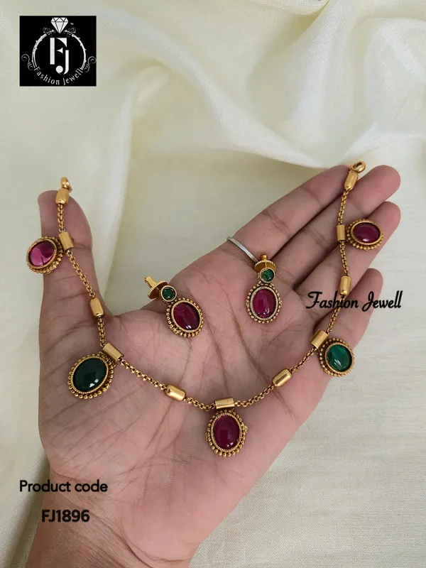 HIMANI_MATT_FINISH_OVAL__NECKLACE_SET