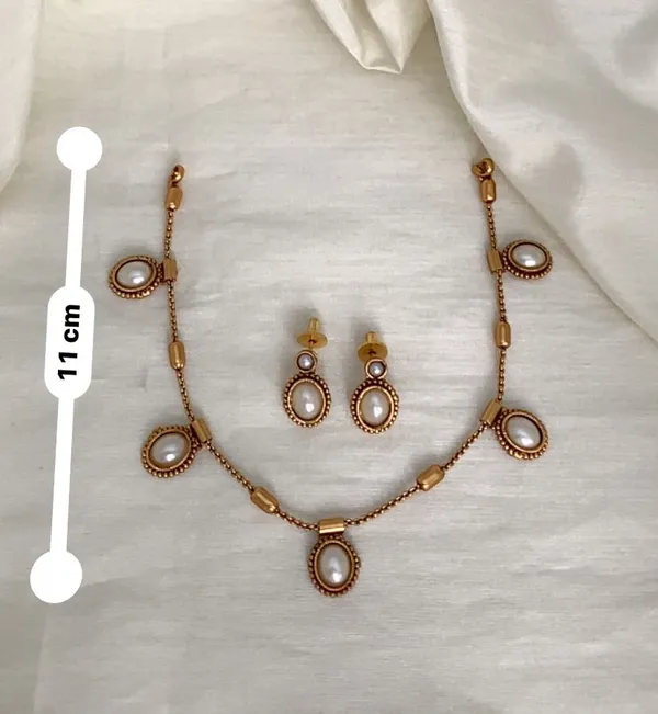 HIMANI_MATT_FINISH_OVAL__NECKLACE_SET