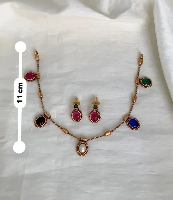HIMANI_MATT_FINISH_OVAL__NECKLACE_SET
