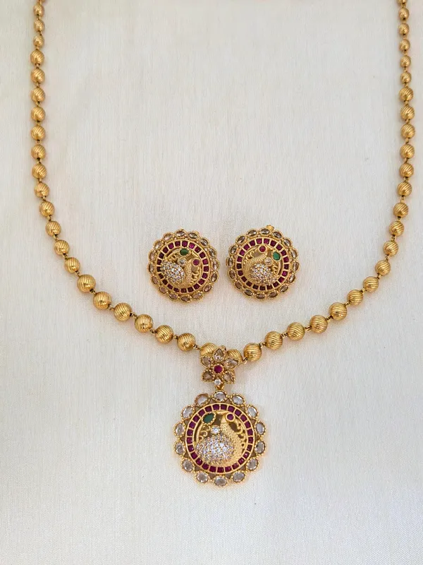 CHUM_BALL_CHAIN_PENDENT_SET
