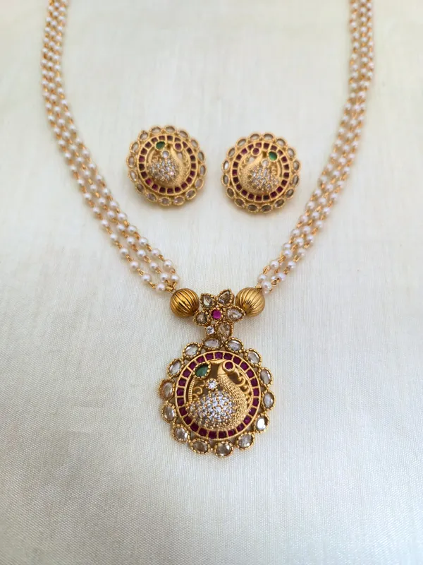 CHUM_MULTISTRAND_PEARL_SET