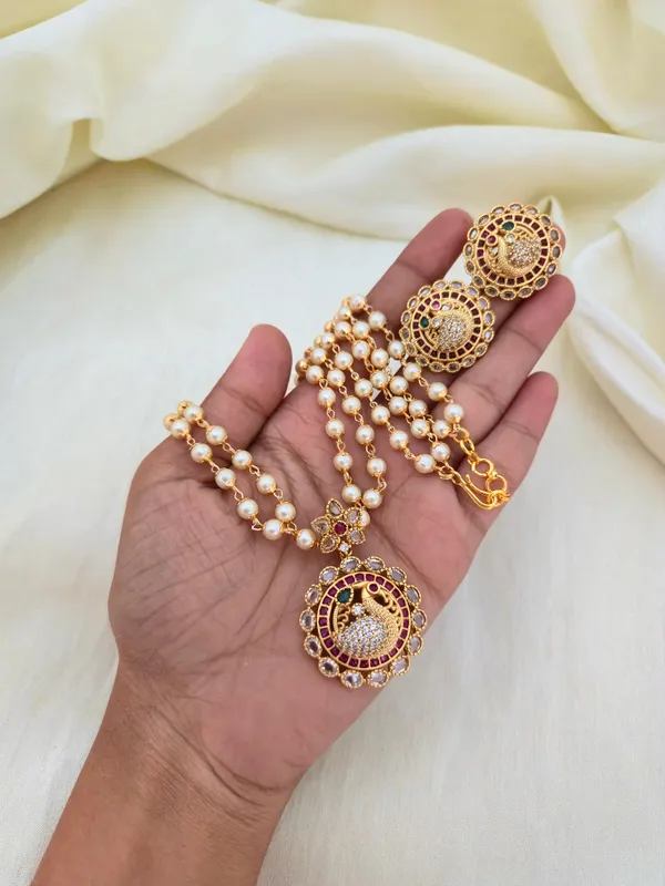 CHUM_DOUBLE_LAYER_PEARL_SET