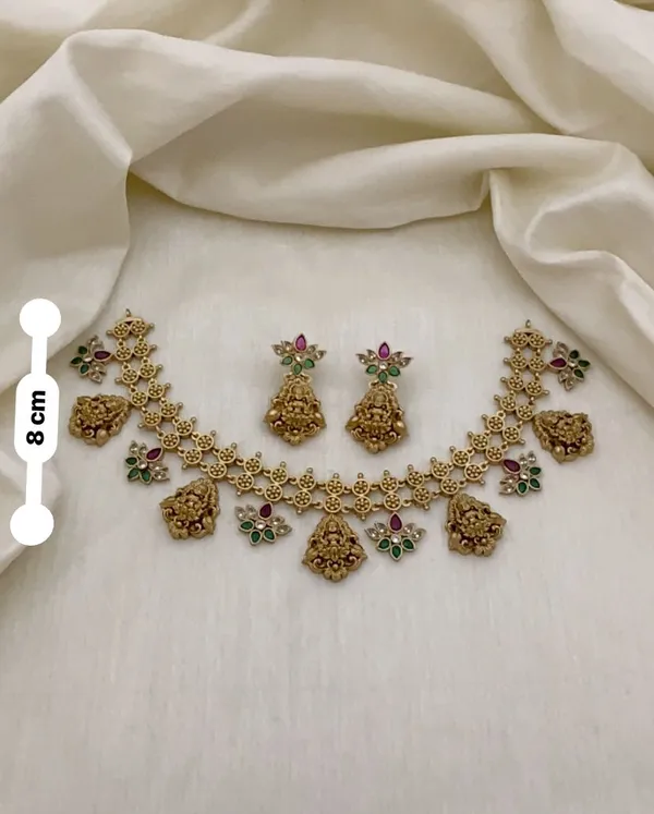 LOTUS_-LAKSHMI__NECKLACE_SET