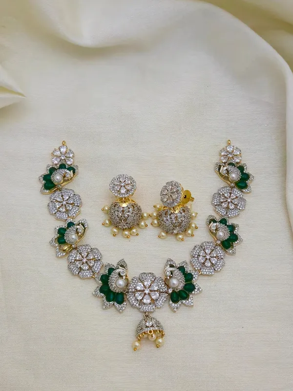 TARINI_COLORSTONE_NECKLACE_SET