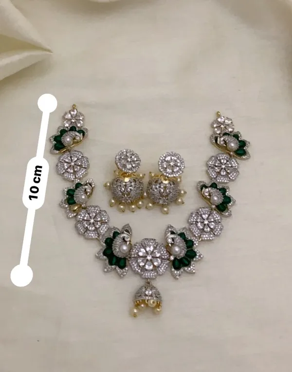 TARINI_COLORSTONE_NECKLACE_SET