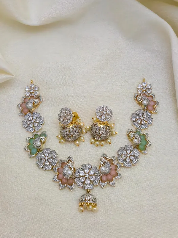 TARINI_COLORSTONE_NECKLACE_SET
