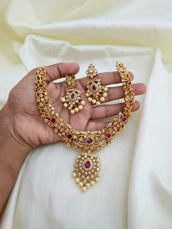 DARSHANA_TEMPLE__NECKLACE_SET