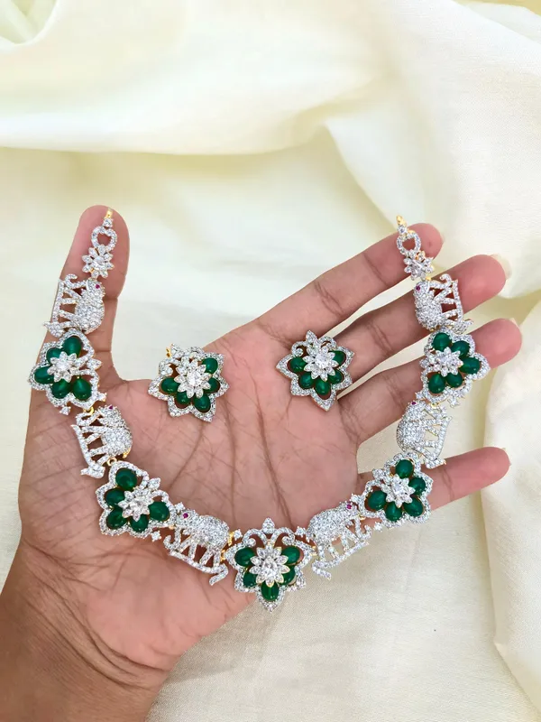 ADITI_COLORSTONE_NECKLACE_SET