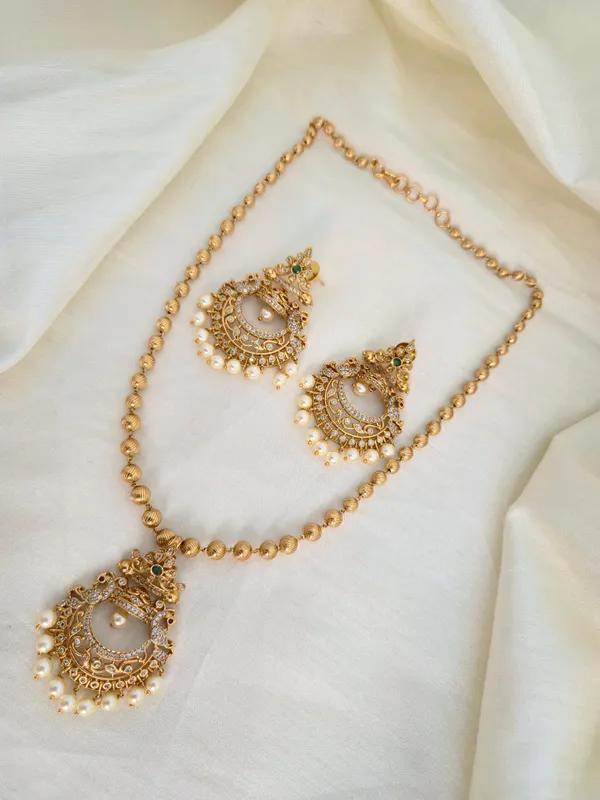 DIYA__GOLD_BALL__CHAIN_PENDENT_SET