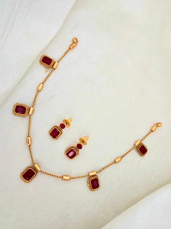 SHAGUN_ANTIQUE_NECKLACE_SET