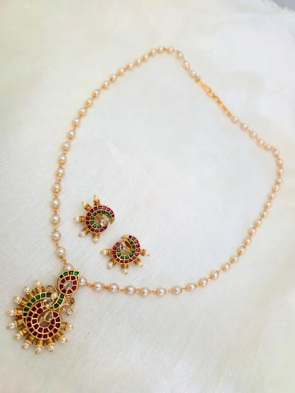 MAHAAN_KEMPU_PEARL_MALA__SET