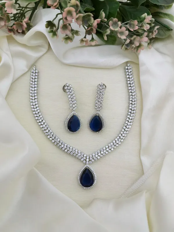 Luxuria_CZ_Diamond_Necklace_Set