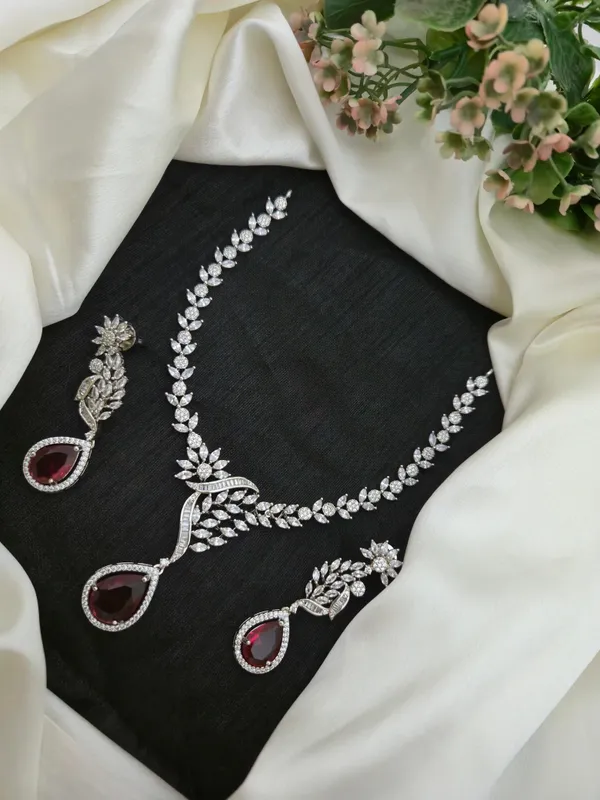 Amelia_CZ_Diamond_Necklace_Set