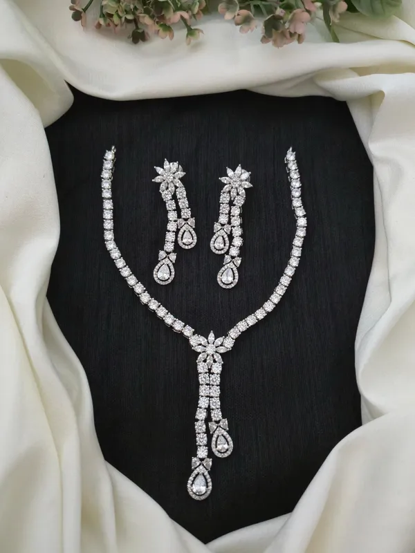 Erica_Silver_CZ_Diamond_Necklace_Set