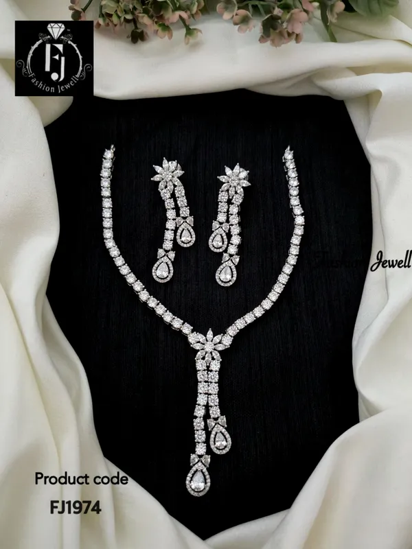 Erica_Silver_CZ_Diamond_Necklace_Set