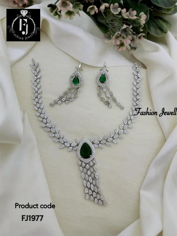Radison_CZ_Diamond_Necklace_Set