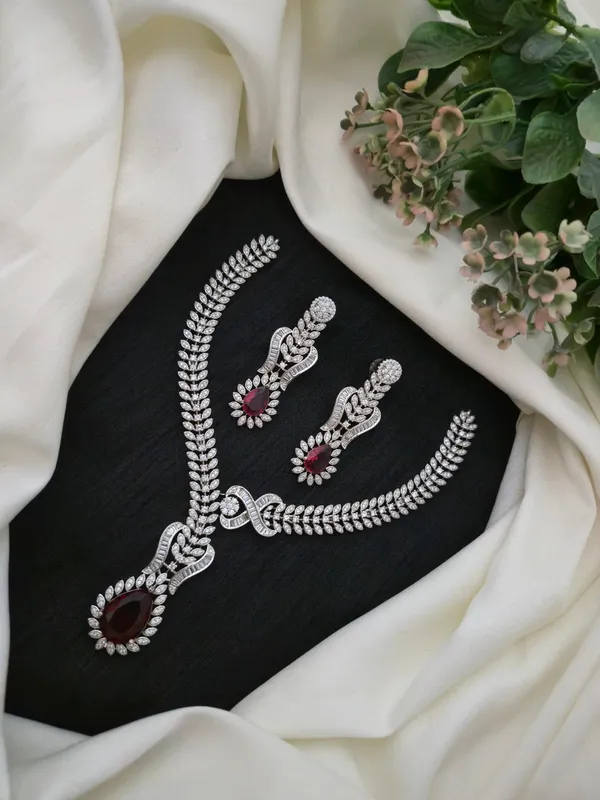 Infinity_CZ_Diamond_Necklace_Set