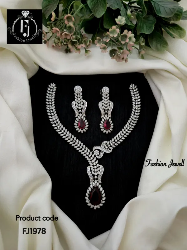 Infinity_CZ_Diamond_Necklace_Set