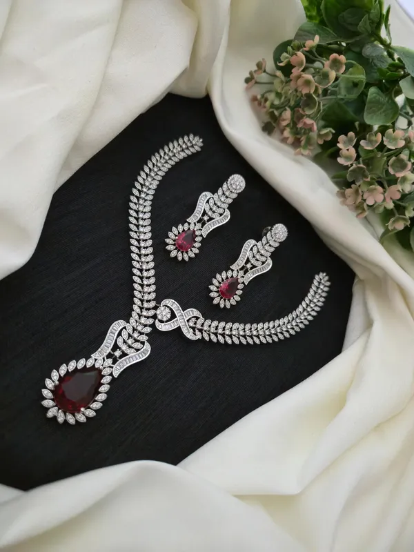 Infinity_CZ_Diamond_Necklace_Set