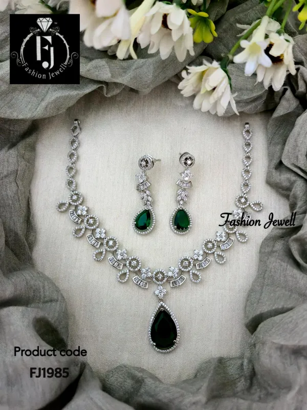 SUZANNE_RODIUM_-_DIAMOND_NECKLACE_SET
