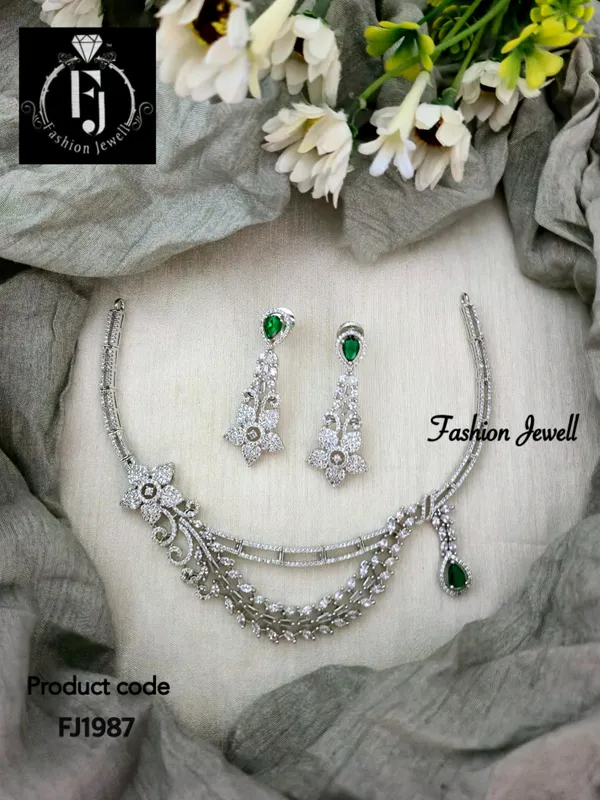 GLIMMER_RODIUM_-_DIAMOND_NECKLACE_SET