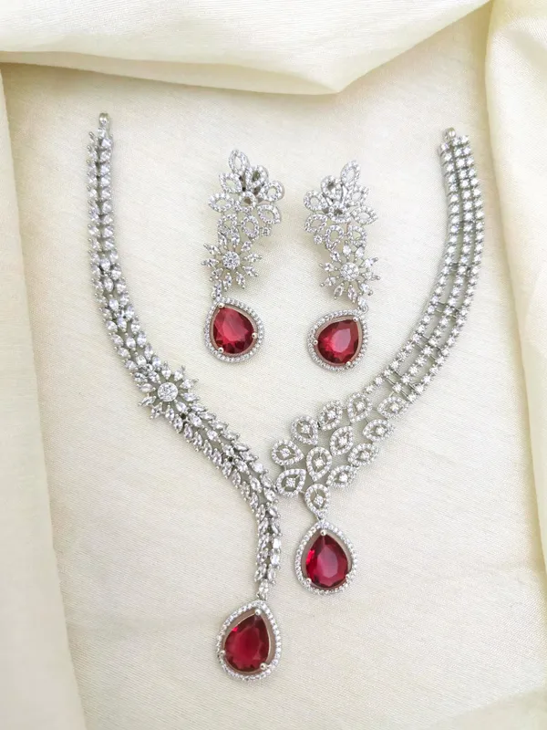 Graha_Red_Rhodium_Ad_Necklace_Set