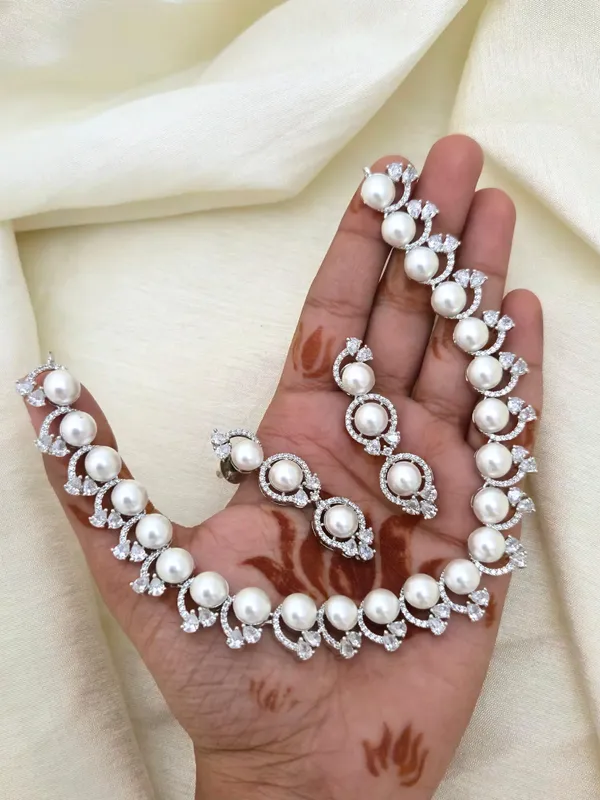 Prutvi_Rhodium_Pearl_Necklace_Set